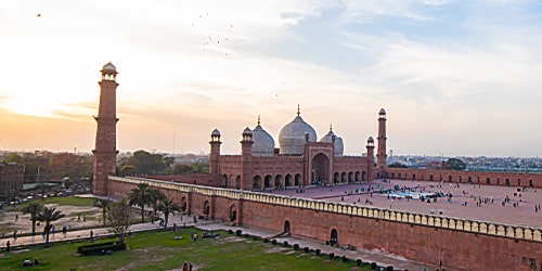 Karachi - Lahore