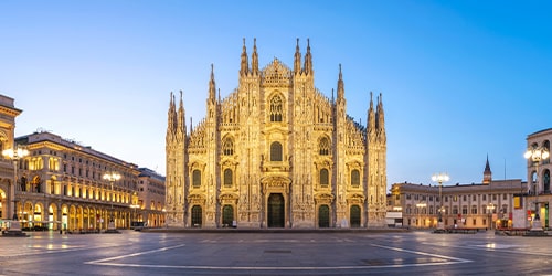 Boston - Milan flight ticket
